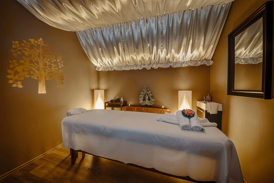 Relax & Beauty: Aroma masáž a hydratace